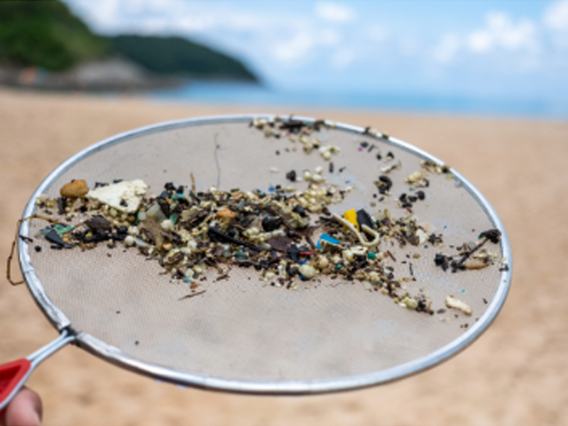 Mikroplastik im Wasser Trinkwasser